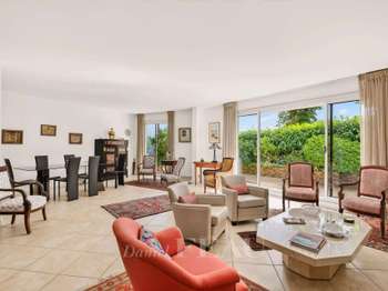 Vente Appartement 4 piècesSaint-Cloud