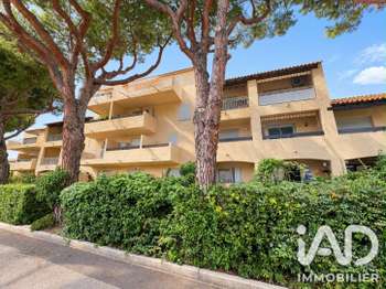 Vente appartement 3 pièces Saint-Cyr-sur-Mer 83