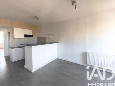 Vente appartement 3 pièces Saint-Genest-Lerpt 42