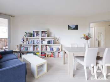 Vente Appartement 3 piècesSaint-Genis-les-Ollières