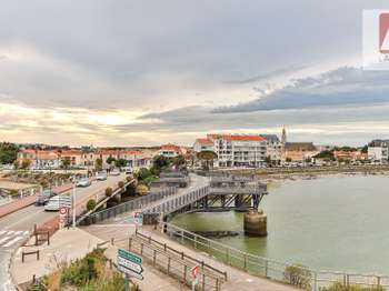 Vente Appartement 3 piècesSaint-Gilles-Croix-De-Vie Centre Ville