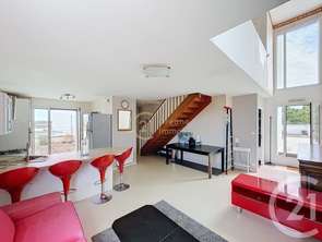 Vente Appartement 4 piècesSaint-Jacques-de-la-Lande