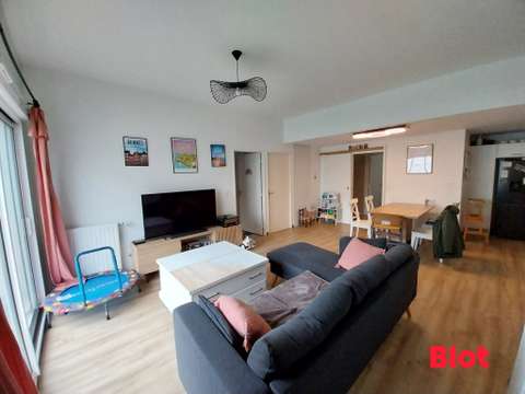 Vente appartement 4 pièces Saint-Jacques-de-la-Lande 35