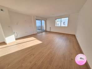 Vente Appartement 3 piècesSaint-Jacques-de-la-Lande