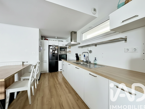 Vente Appartement 4 piècesSaint-Jacques-de-la-Lande