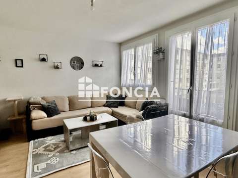 Vente appartement 4 pièces Saint-Jacques-de-la-Lande 35