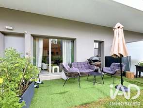 Vente Appartement 4 piècesSaint-Jacques-de-la-Lande