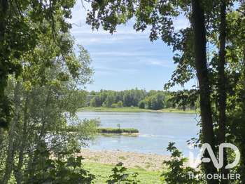 Vente Appartement 3 piècesSaint-Jean-de-la-Ruelle