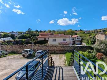 Vente Appartement 4 piècesSaint-Laurent-d'Agny