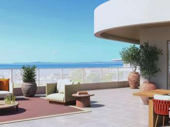 Vente appartement 4 pièces Saint-Laurent-du-Var 06