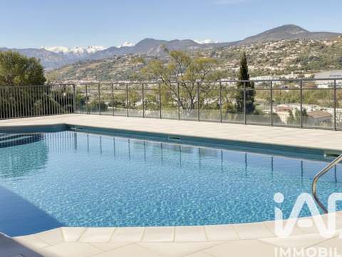 Vente appartement 3 pièces Saint-Laurent-du-Var 06