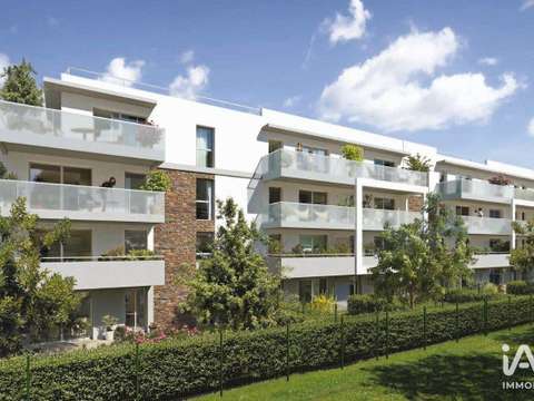 Vente appartement 4 pièces Saint-Laurent-du-Var 06