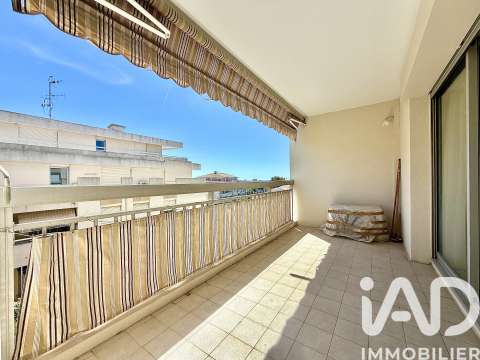 Vente appartement 2 pièces Saint-Laurent-du-Var 06