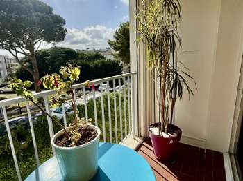 Vente appartement 3 pièces Saint-Laurent-du-Var 06