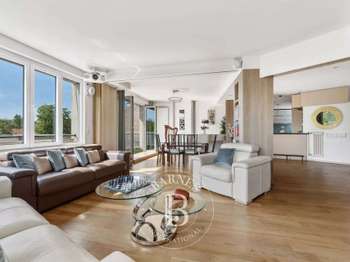Vente Appartement 5 piècesSaint-Mandé