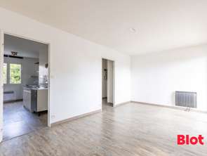 Vente Appartement 4 piècesSaint-melaine
