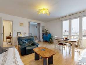 Vente Appartement 3 piècesSaint-Pierre-Montlimart