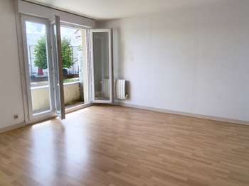 Vente Appartement 3 piècesSaint-Pierre-Montlimart