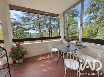 Vente Appartement 5 piècesSaint-Priest-en-Jarez