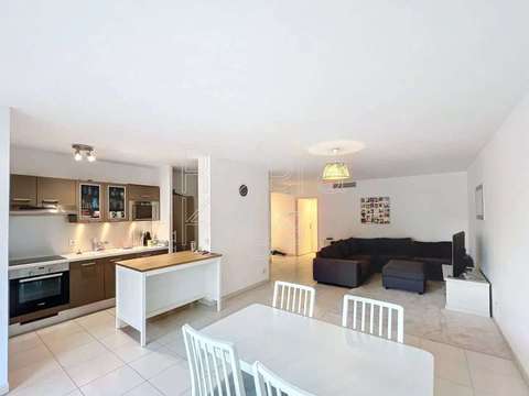 Vente appartement 3 pièces Saint-Raphaël 83