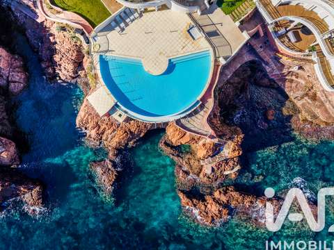 Vente appartement 3 pièces Saint-Raphaël 83