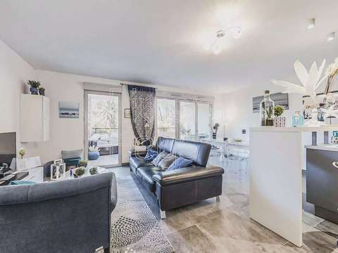 Vente appartement 3 pièces Saint-Raphaël 83