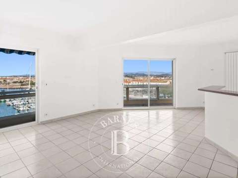 Vente appartement 4 pièces Saint-Raphaël 83