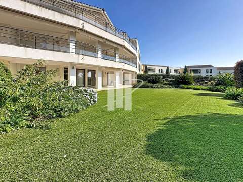 Vente appartement 3 pièces Saint-Raphaël 83