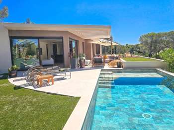 Vente appartement 4 pièces Saint-Raphaël 83