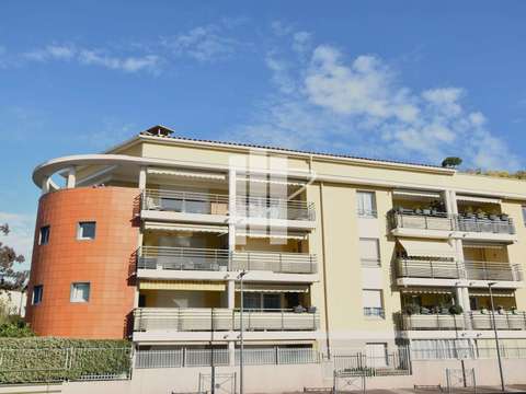 Vente appartement 3 pièces Saint-Raphaël 83