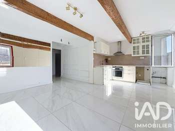 Vente appartement 4 pièces Saint-Zacharie 83