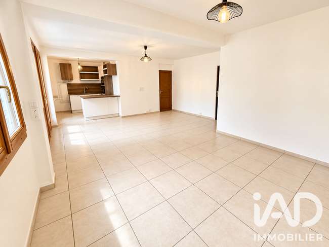 Appartement 4 pièces 81 m² · à Sainte-Foy-lès-Lyon · 81 m² · 250 000 €