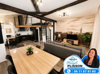 Appartement 5 pièces 104 m² · à Saintes · 104 m² · 260 000 €