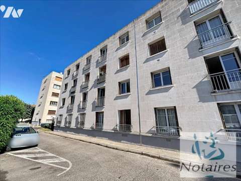Vente appartement 4 pièces Salon-de-Provence 13