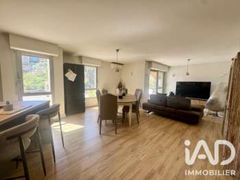 Vente Appartement 4 piècesSalon-de-Provence