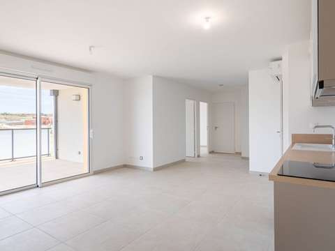 Vente appartement 3 pièces Sauvian 34