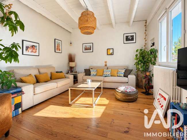 Appartement 4 pièces 118 m² · à Six-Fours-les-Plages · 118 m² · 485 000 €