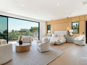 Vente Appartement 4 piècesVallauris