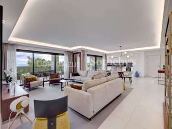 Vente appartement 4 pièces Vallauris 06