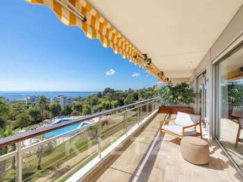Vente appartement 4 pièces Vallauris 06