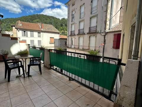Vente appartement 4 pièces Vals-les-Bains 07