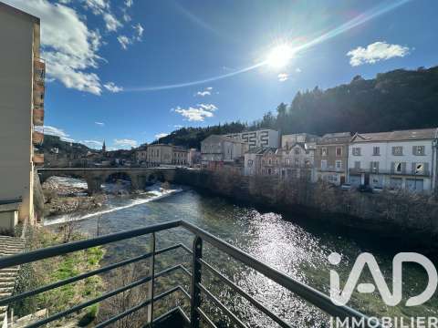 Vente appartement 6 pièces Vals-les-Bains 07