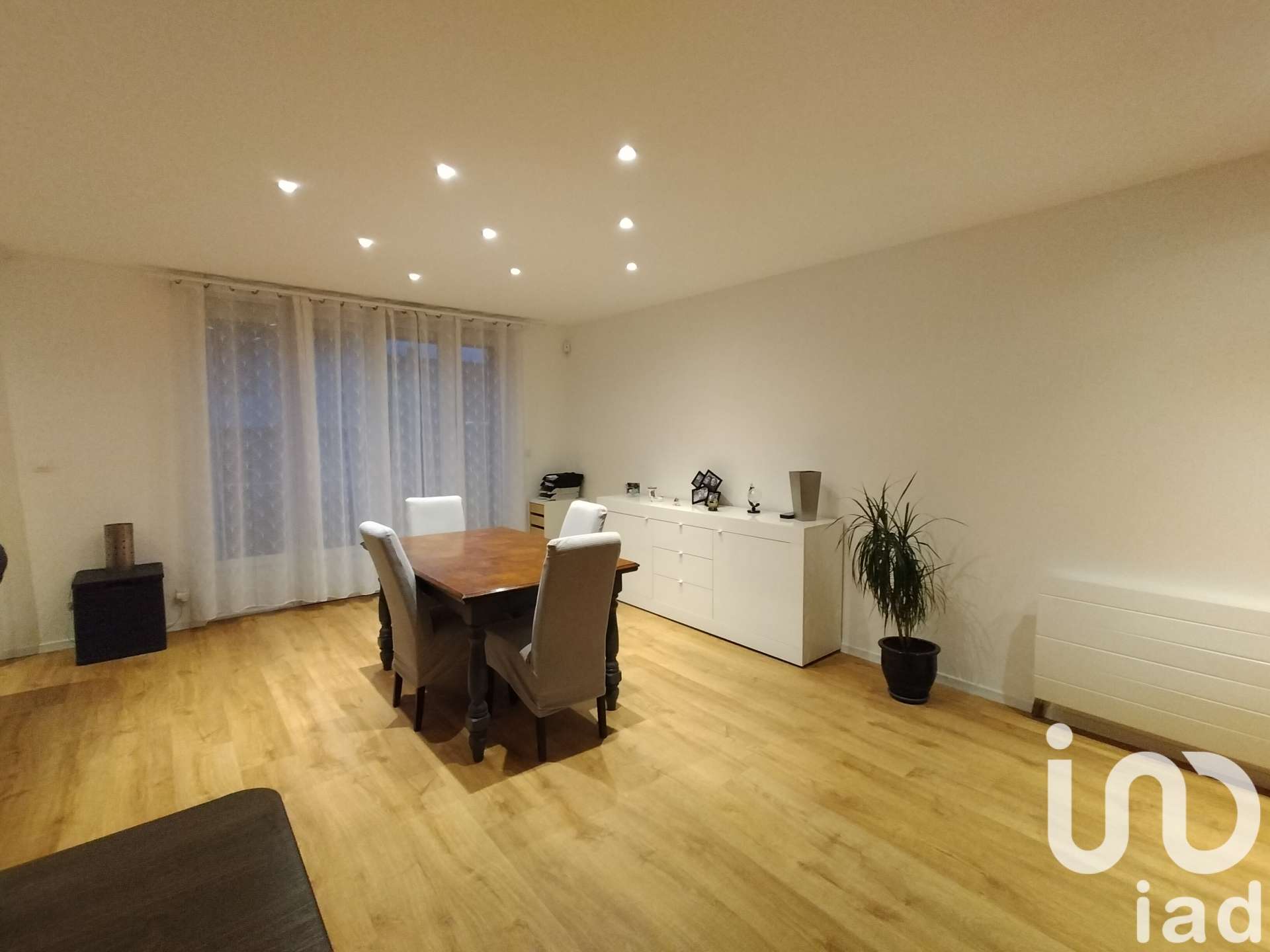 Vente Appartement 2 pièces à Vaulx-en-Velin (69120) : à vendre 2 pièces