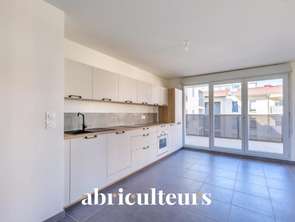 Vente Appartement 4 piècesVénissieux