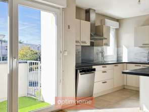 Vente Appartement 4 piècesVezin-le-Coquet