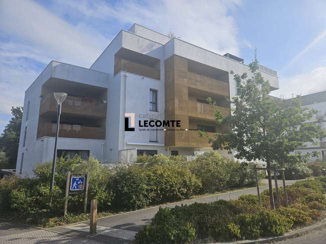Appartement 2 pièces 42 m² · à Vezin-le-Coquet · 42 m² · 164 000 €