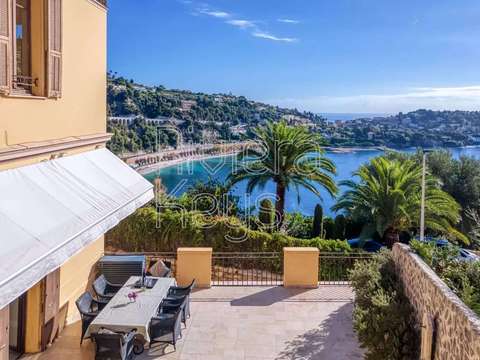 Vente appartement 4 pièces Villefranche-sur-Mer 06