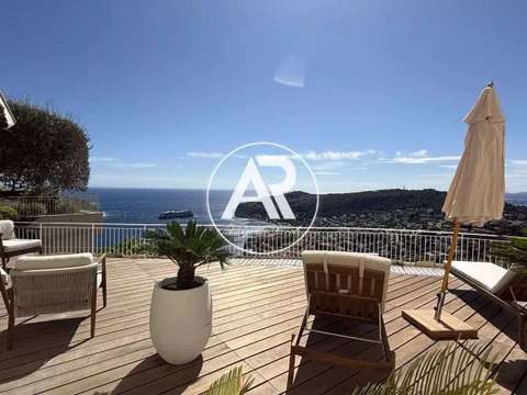 Vente appartement 3 pièces Villefranche-sur-Mer 06