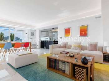 Vente appartement 5 pièces Villefranche-sur-Mer 06