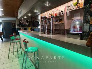 Bureaux et commerces 7 pièces Bureaux et commerces 7 pièces